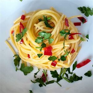 Spaghetti aglio, olio e peperoncino